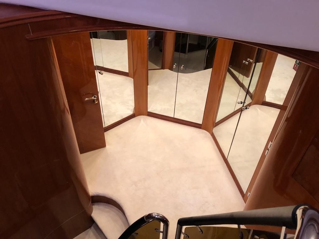 2005 Sunseeker 104 