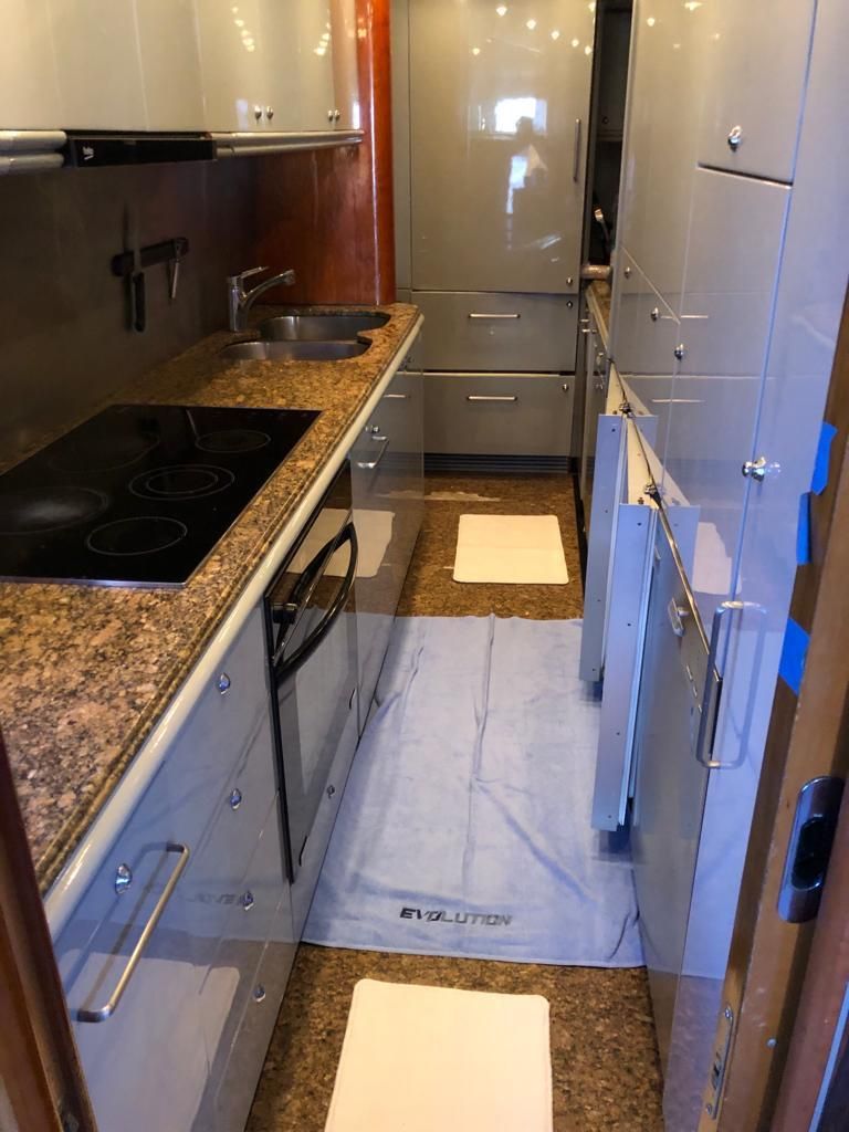 2005 Sunseeker 104 