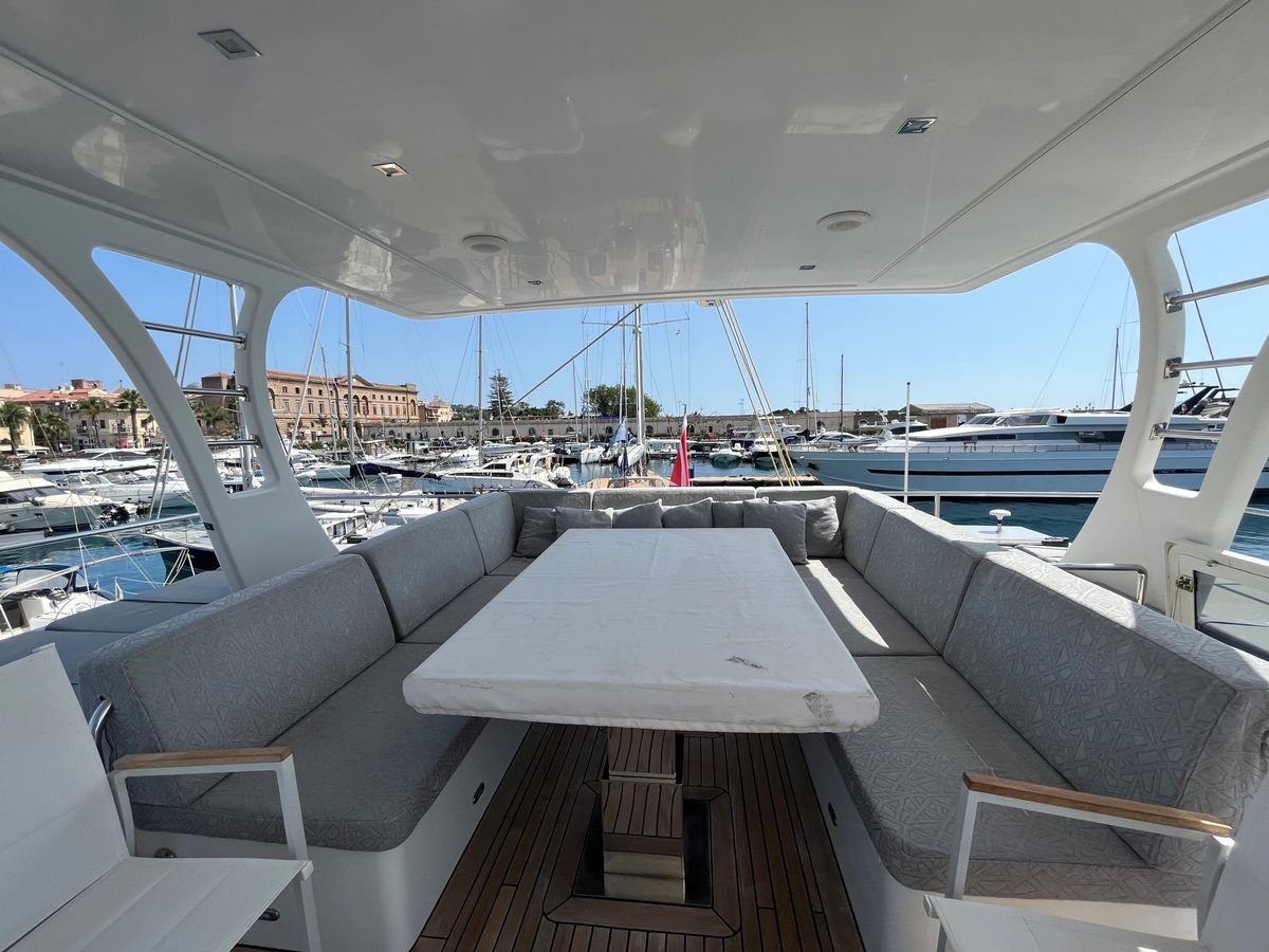 2015 Sunreef 76 