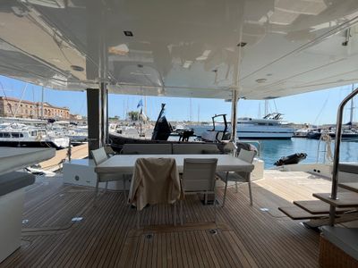 Yacht