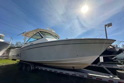 Grady-White Freedom 375