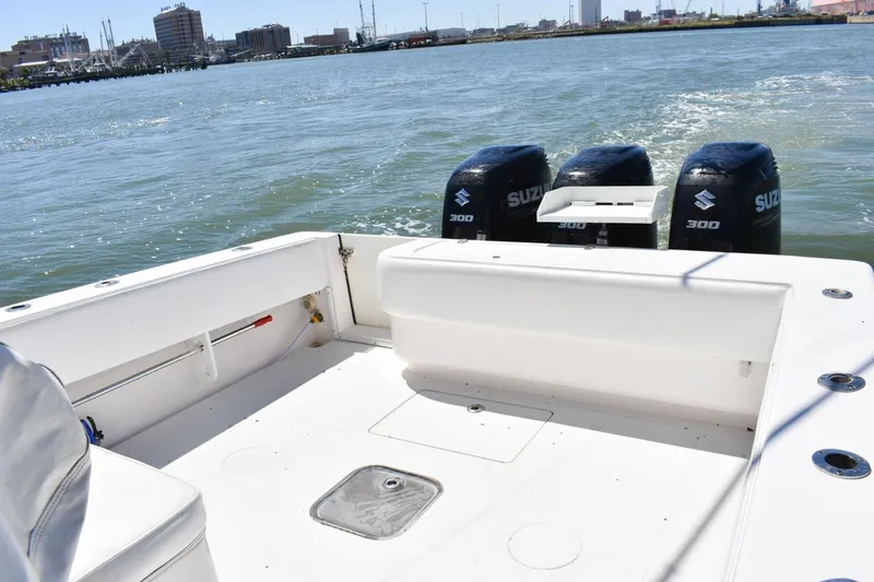 Black Friday Yacht Photos Pics 2008 Contender 36 Fish Around boat with Suzuki 300 engines on the water.