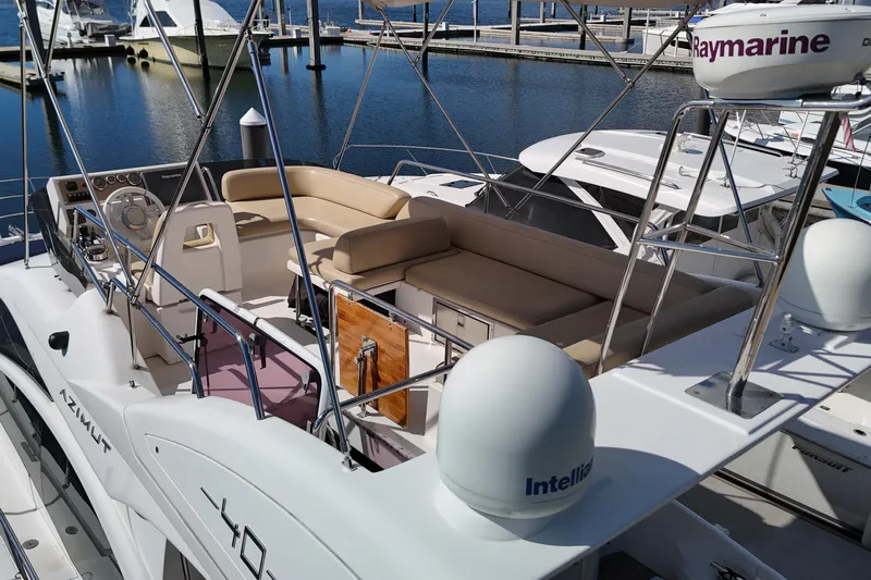  Yacht Photos Pics Azimut 40 FLY 2012 yacht with spacious flybridge and modern navigation equipment.