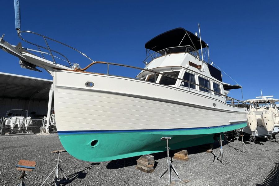 1990 Grand Banks Trawler