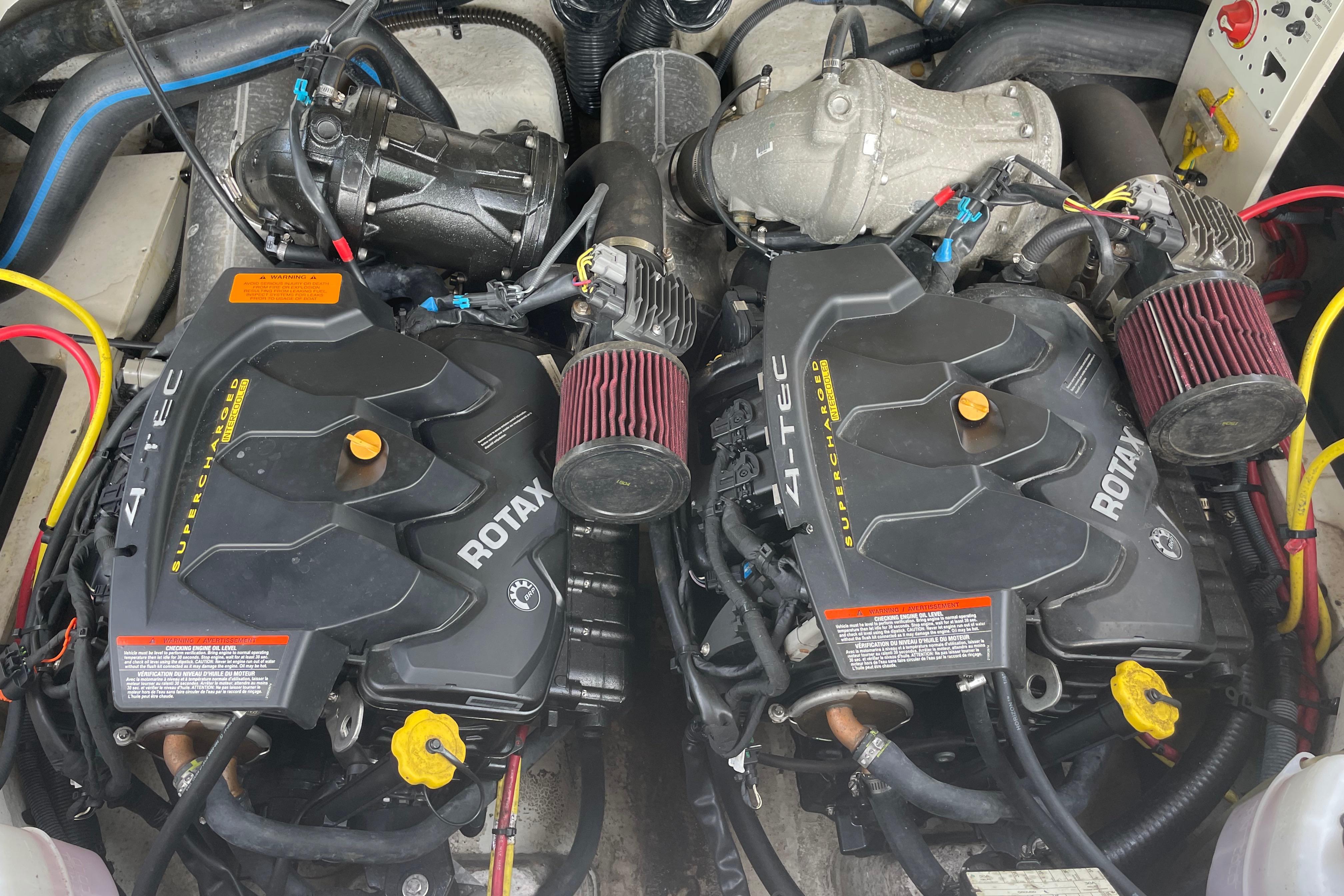 2016 Chaparral Vortex 223 VRX Jet Boat for sale YachtWorld