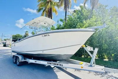 Mako 234 CC