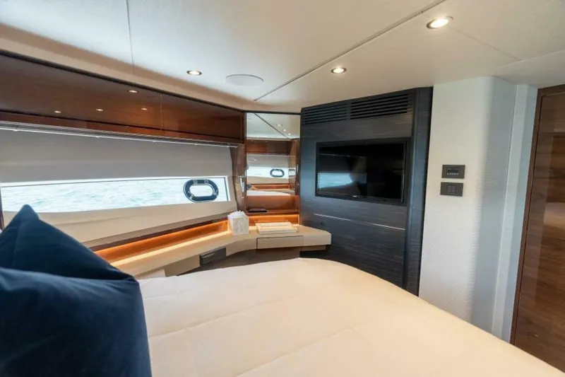 C2 Yacht Photos Pics 2020 Princess V65 - C2