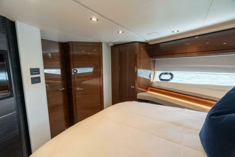 C2 Yacht Photos Pics 2020 Princess V65 - C2