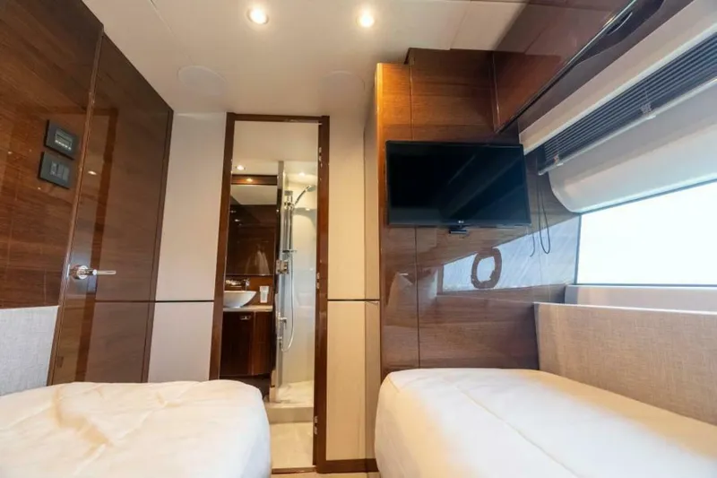 C2 Yacht Photos Pics 2020 Princess V65 - C2