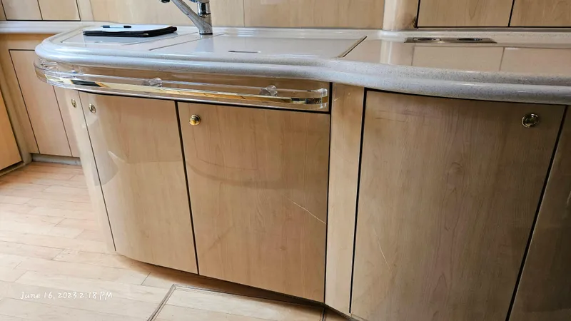 Dolce Vita Yacht Photos Pics 