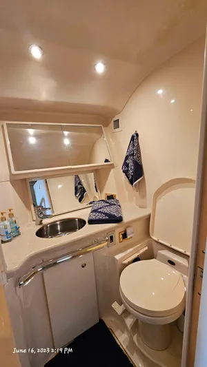 Dolce Vita Yacht Photos Pics 