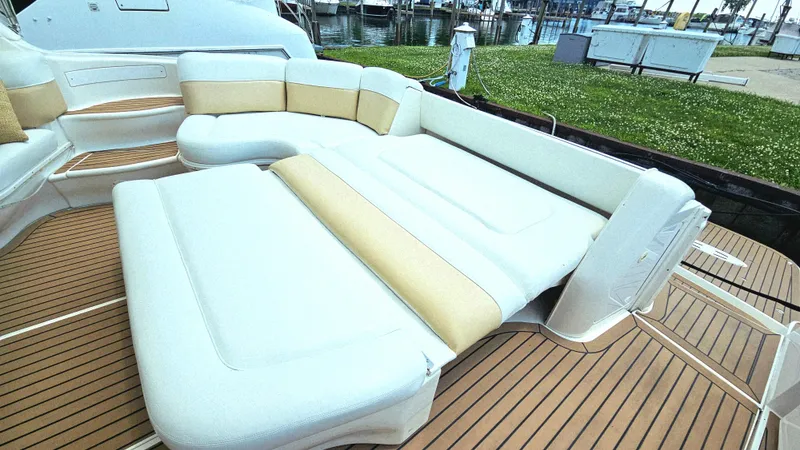 Dolce Vita Yacht Photos Pics 