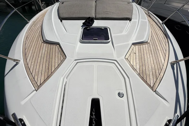 Relax Josephine Yacht Photos Pics Azimut Atlantis 45 yacht deck, 2022 model, featuring sleek design and wooden accents.