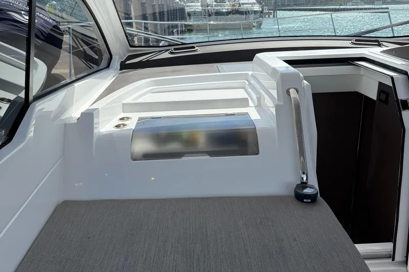 Relax Josephine Yacht Photos Pics Azimut Atlantis 45 yacht interior, 2022 model, featuring sleek design and modern amenities.