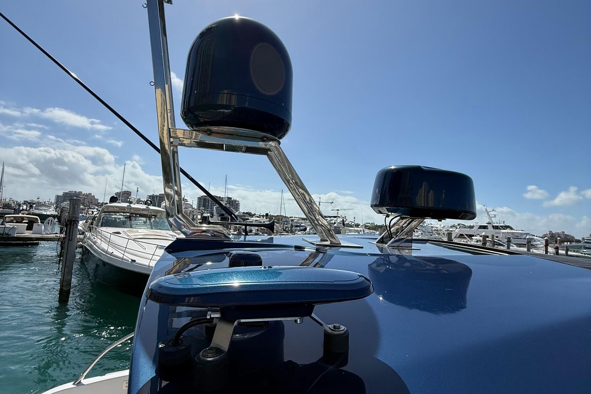 2022 Azimut 45 