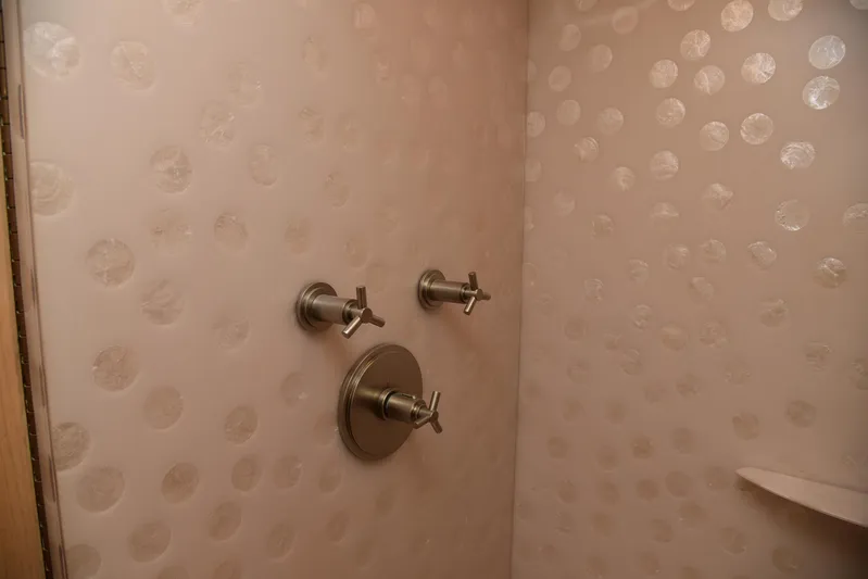 Talisman Yacht Photos Pics Shower with modern fixtures in Striker 62 Convertible, 1989 model.