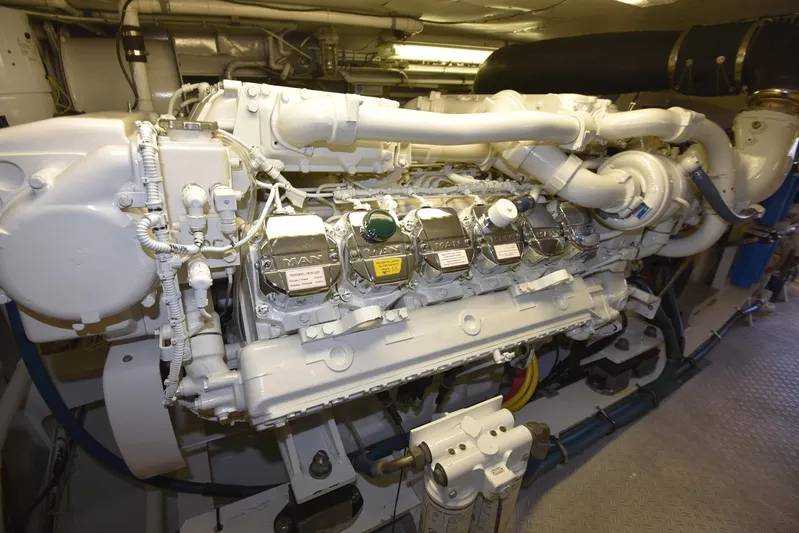 Talisman Yacht Photos Pics 