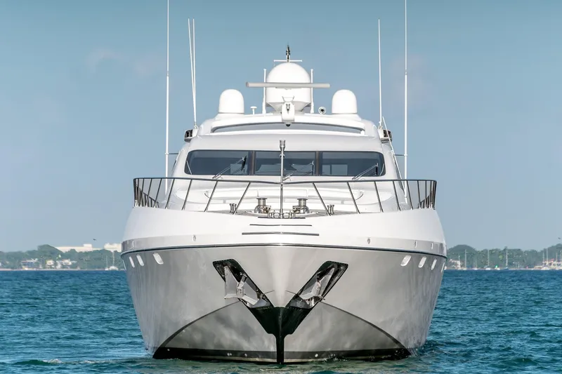 Total Yacht Photos Pics 