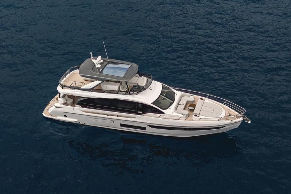 2024 Azimut 74 