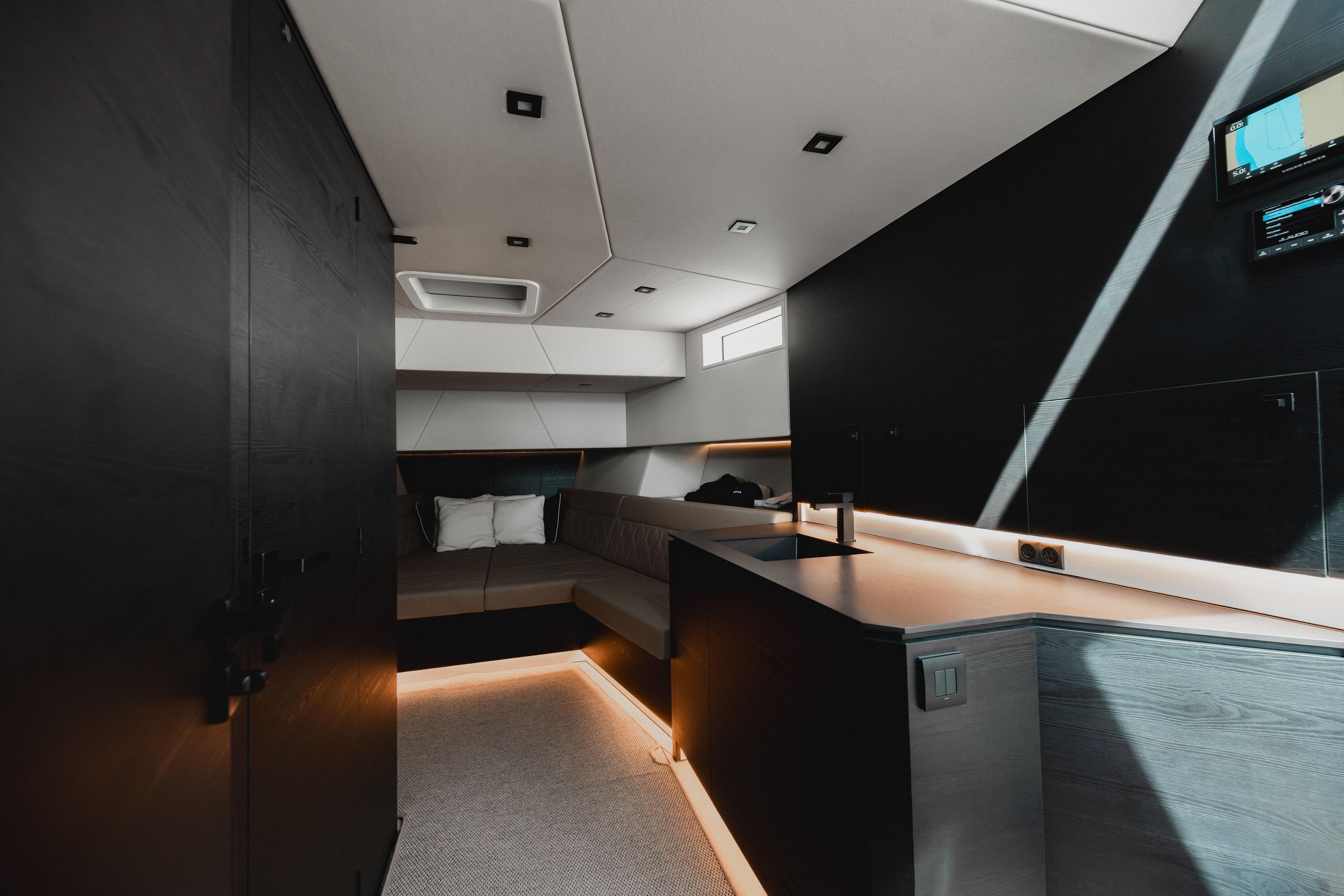 Yacht