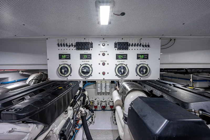 Perfection Yacht Photos Pics 