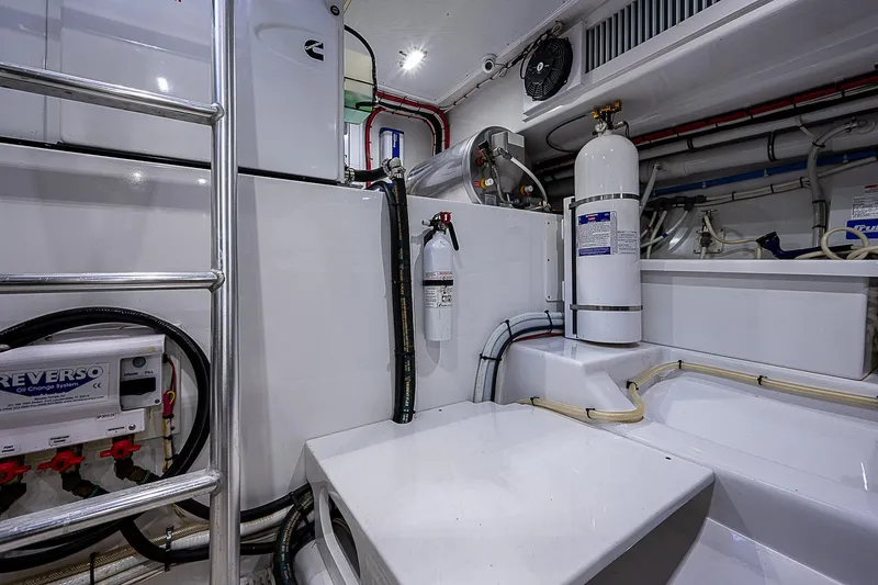 Perfection Yacht Photos Pics 