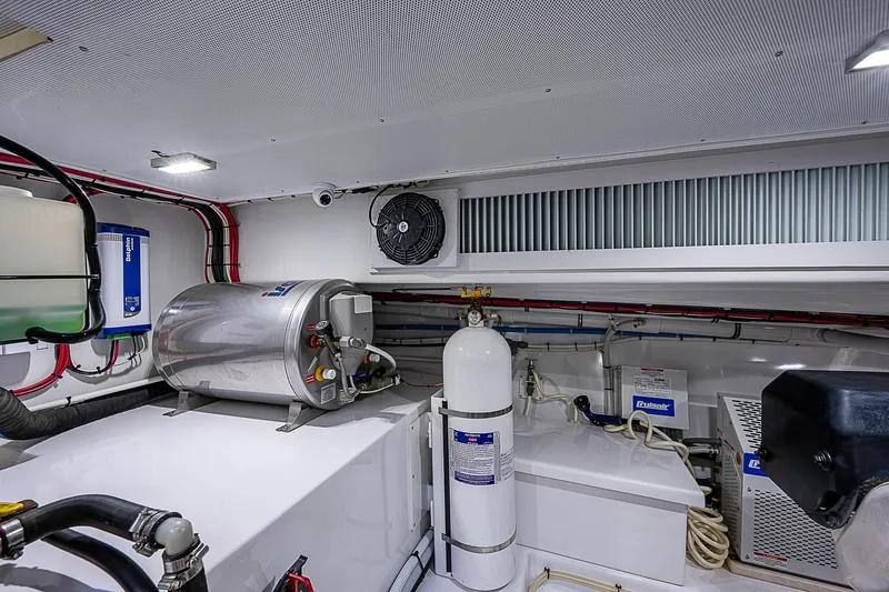 Perfection Yacht Photos Pics 