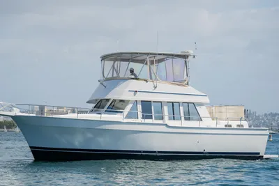 Mainship 43 Trawler Aft Cabin