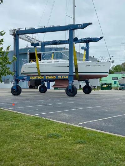 Windsome Yacht Photos Pics 