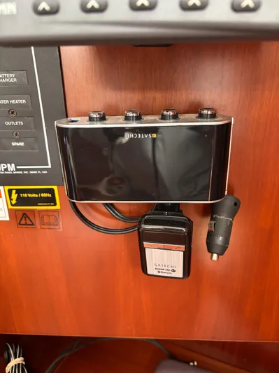 Windsome Yacht Photos Pics Satechi power hub and charger in 2006 Beneteau Oceanis 373 sailboat interior.