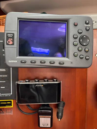 Windsome Yacht Photos Pics Garmin 3005C GPS device on Beneteau Oceanis 373, 2006 model, with Satechi charger.