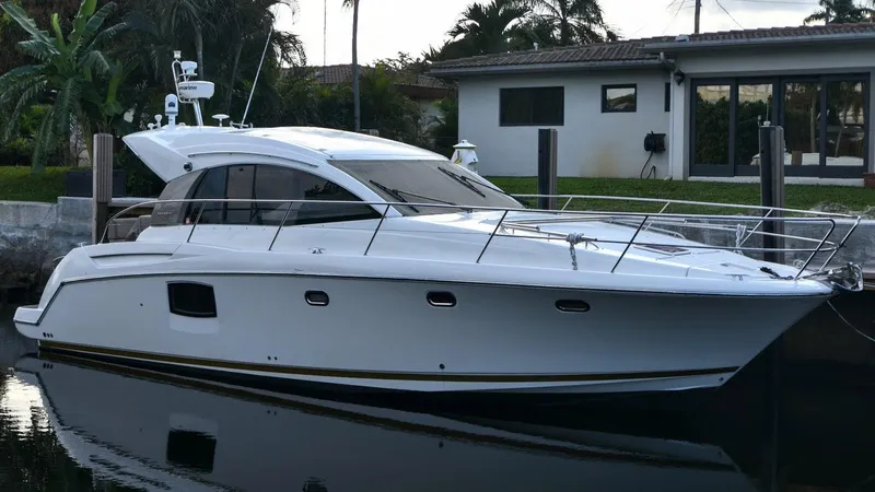 Endless Summer Yacht Photos Pics 