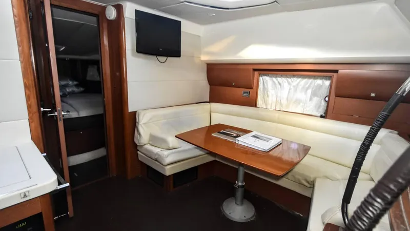 Endless Summer Yacht Photos Pics 