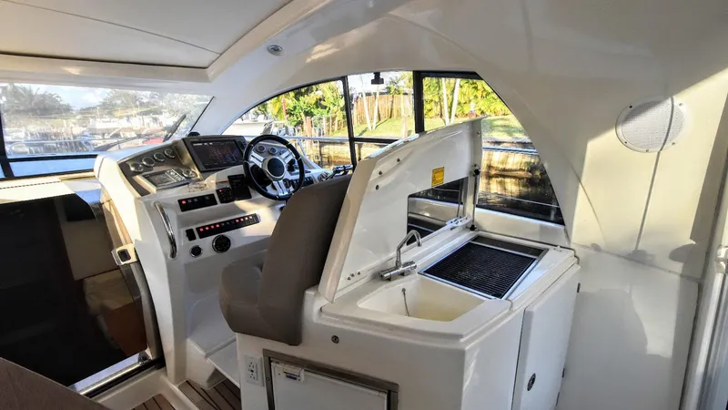 Endless Summer Yacht Photos Pics 