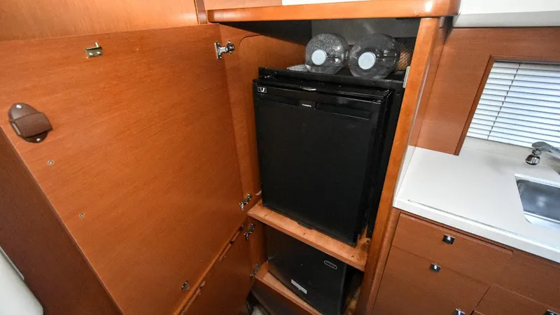 Endless Summer Yacht Photos Pics 