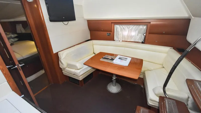 Endless Summer Yacht Photos Pics 