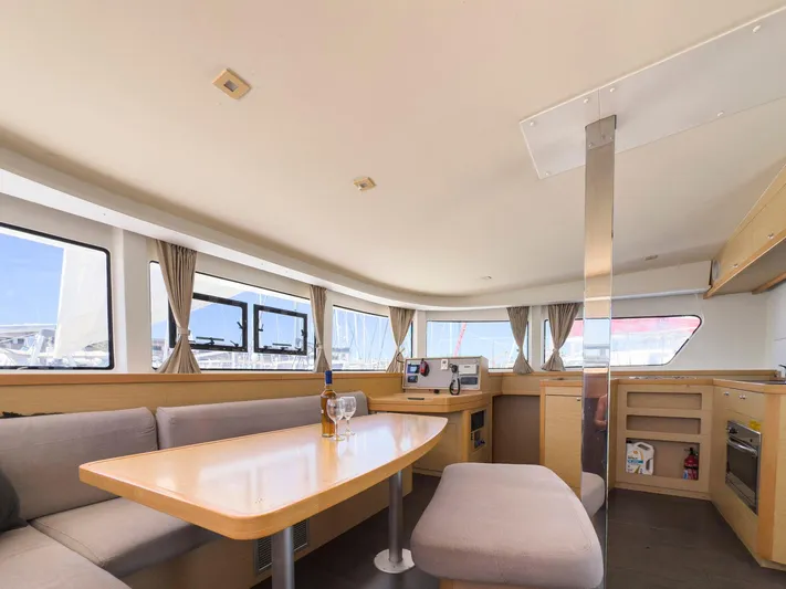 Blue Pearl Too Yacht Photos Pics 