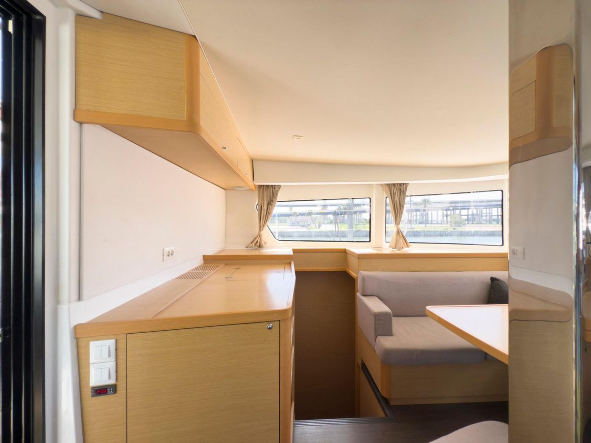 2017 Lagoon 42 