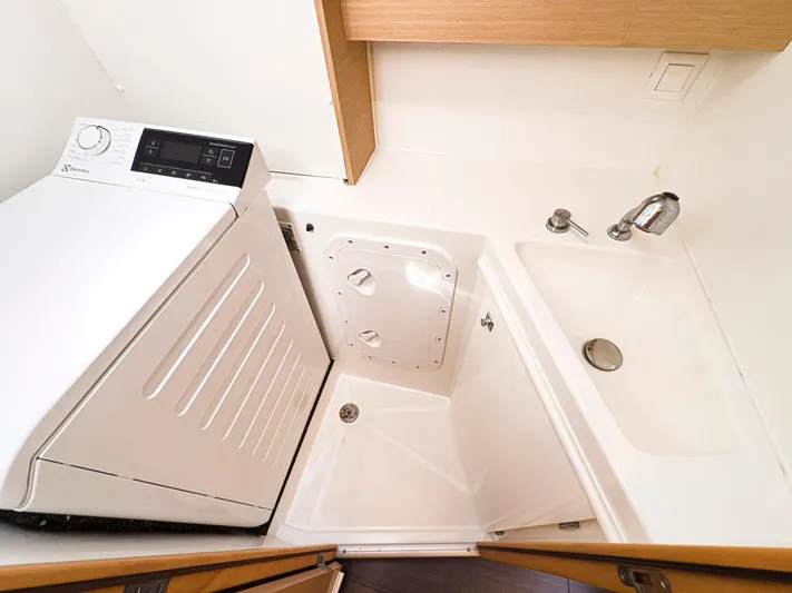 Blue Pearl Too Yacht Photos Pics 