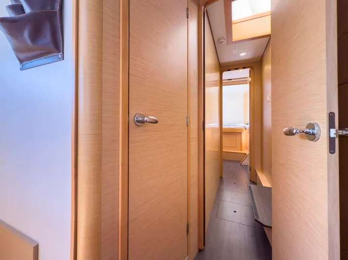 Blue Pearl Too Yacht Photos Pics 