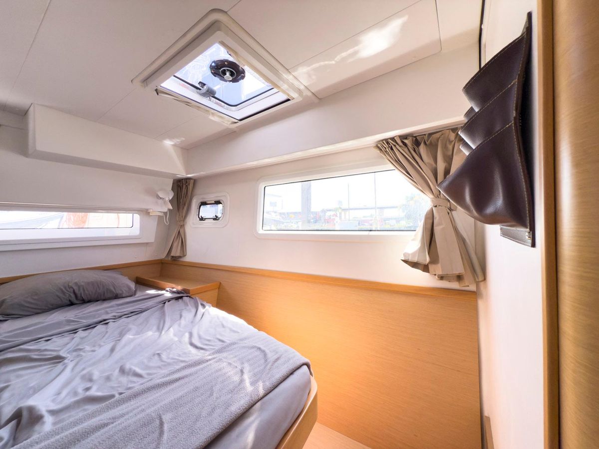 2017 Lagoon 42 