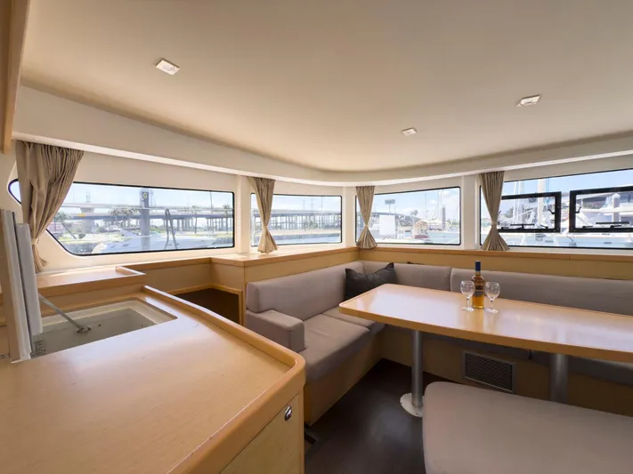 Blue Pearl Too Yacht Photos Pics 