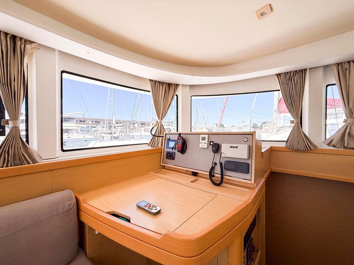 2017 Lagoon 42 
