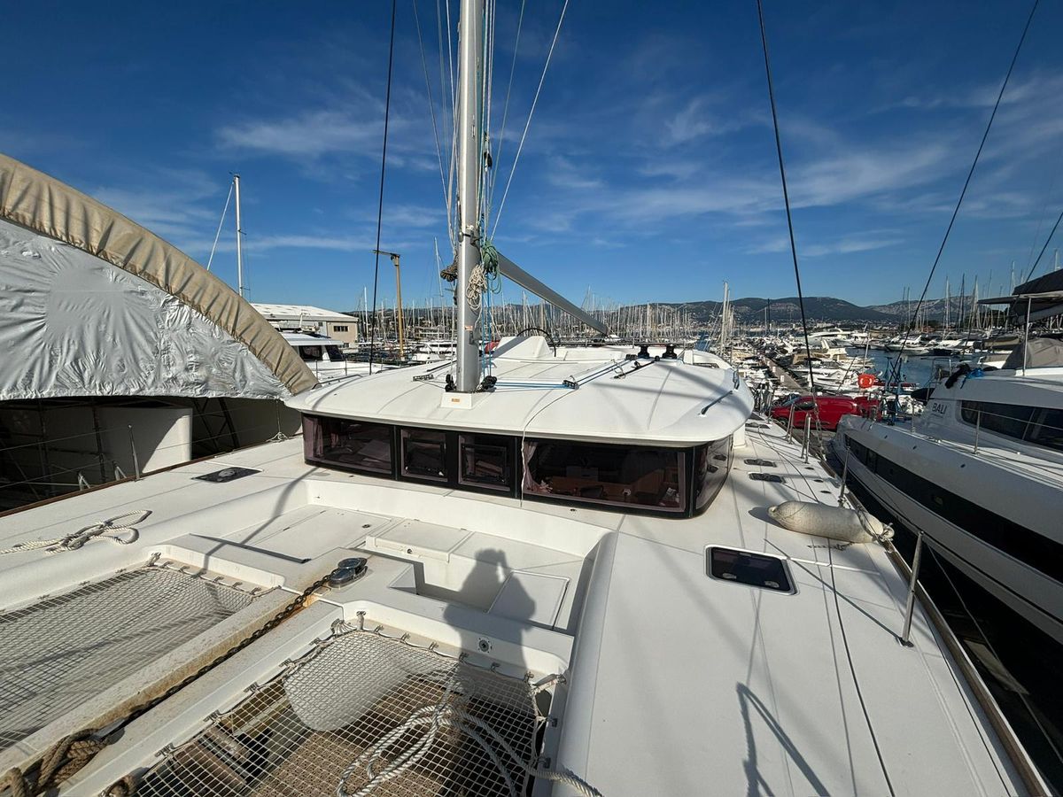 2019 Lagoon 45 