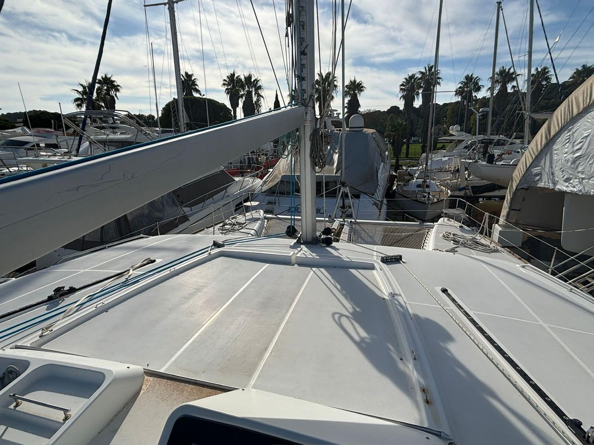 2019 Lagoon 45 
