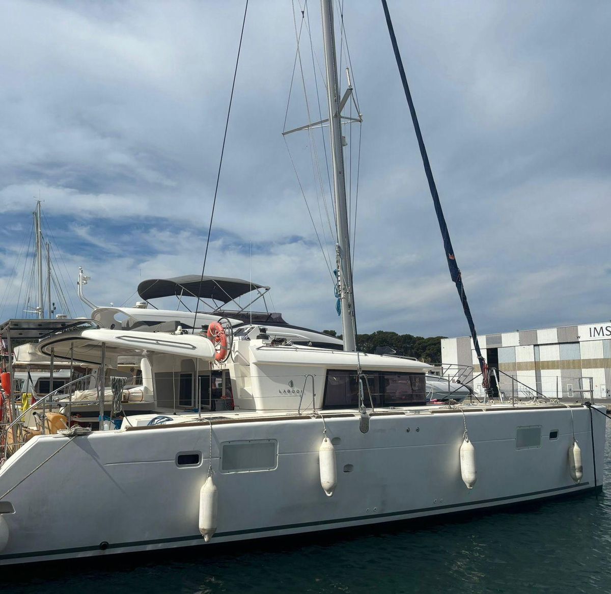 2019 Lagoon 45 