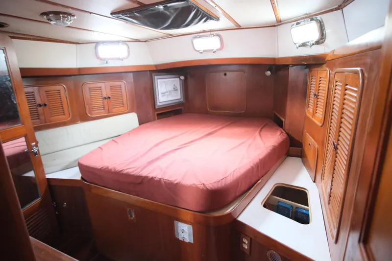 Sv Neshuma Yacht Photos Pics 