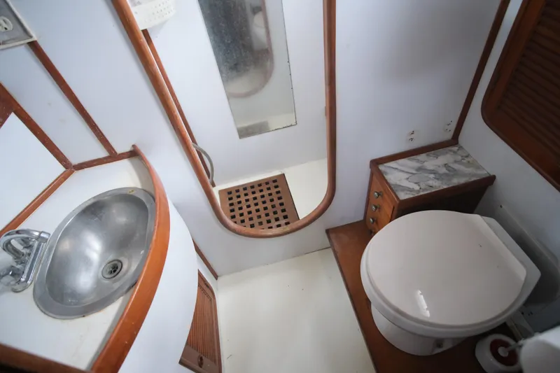 Sv Neshuma Yacht Photos Pics 