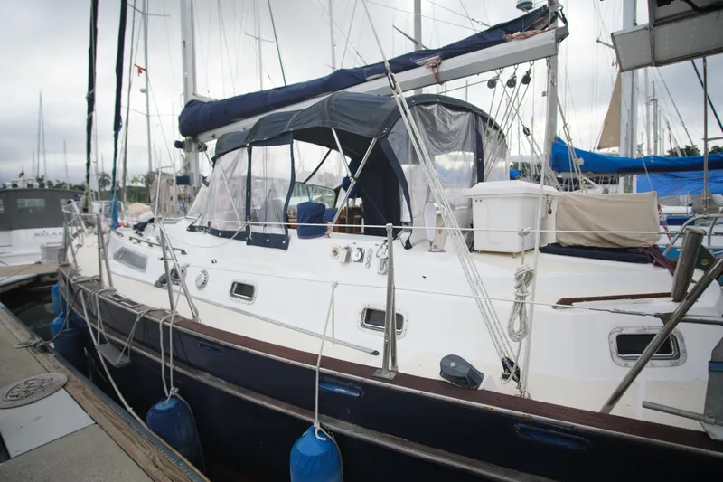 Sv Neshuma Yacht Photos Pics 