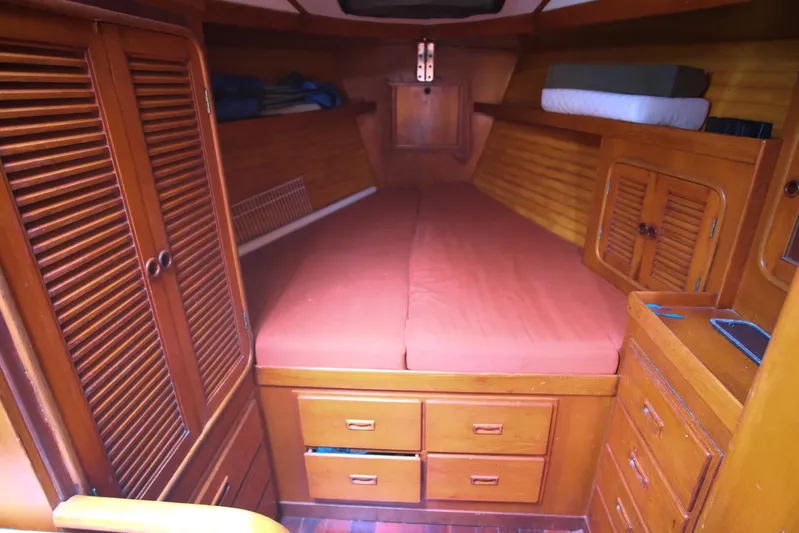 Sv Neshuma Yacht Photos Pics 